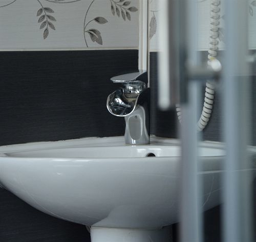בווה Chenal Hotel מראה חיצוני תמונה